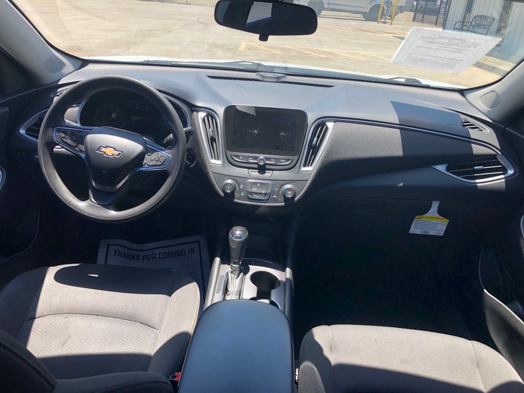 2019 Chevrolet Malibu Image 11