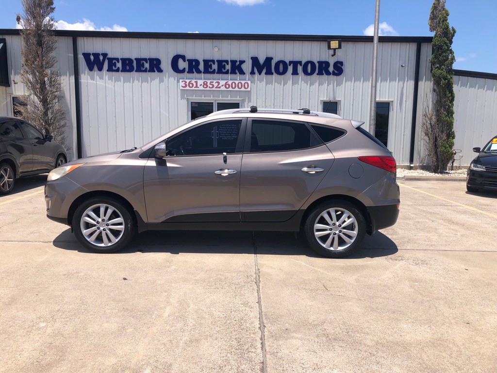 2013 Hyundai Tucson Image 1
