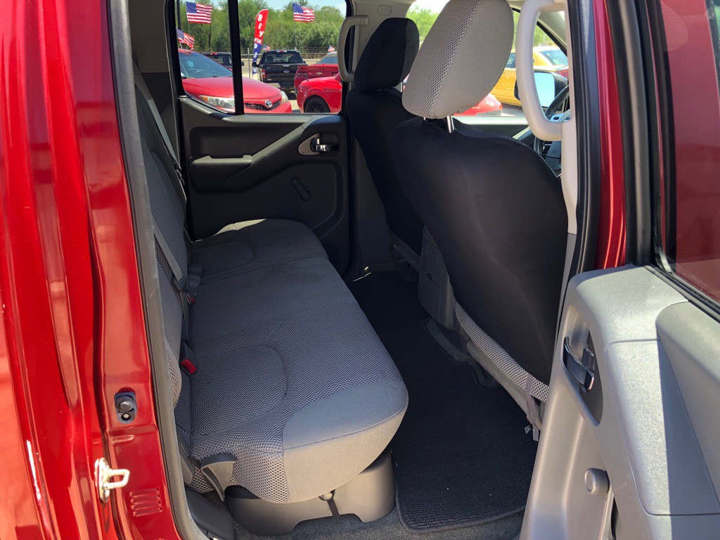 2017 Nissan Frontier Image 10