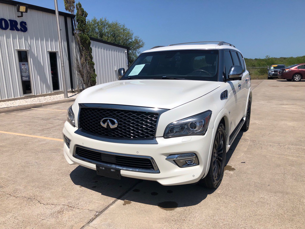 2015 INFINITI QX80 Image 2