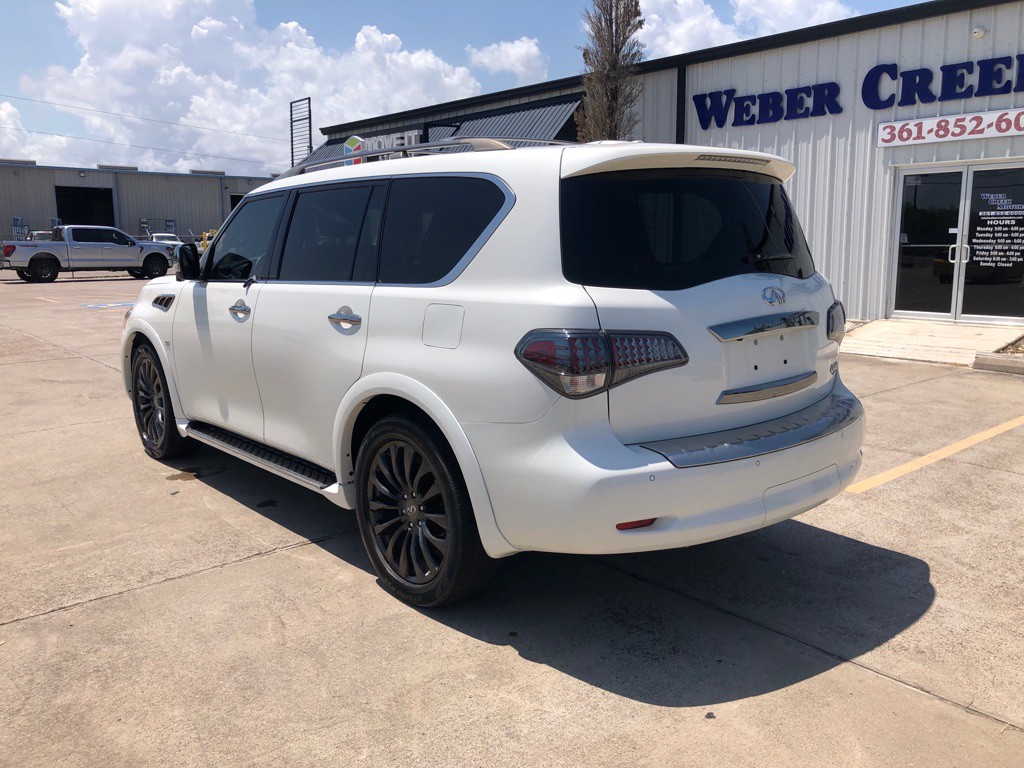 2015 INFINITI QX80 Image 3