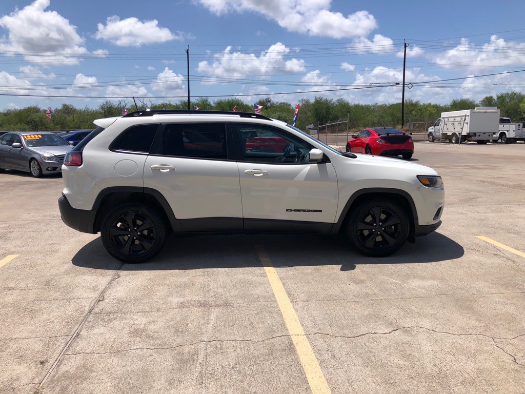 2019 Jeep Cherokee Image 5