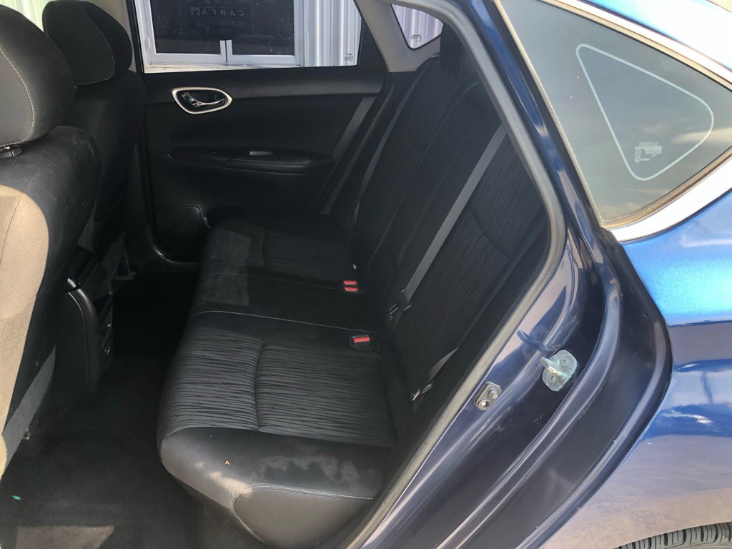 2019 Nissan Sentra Image 7