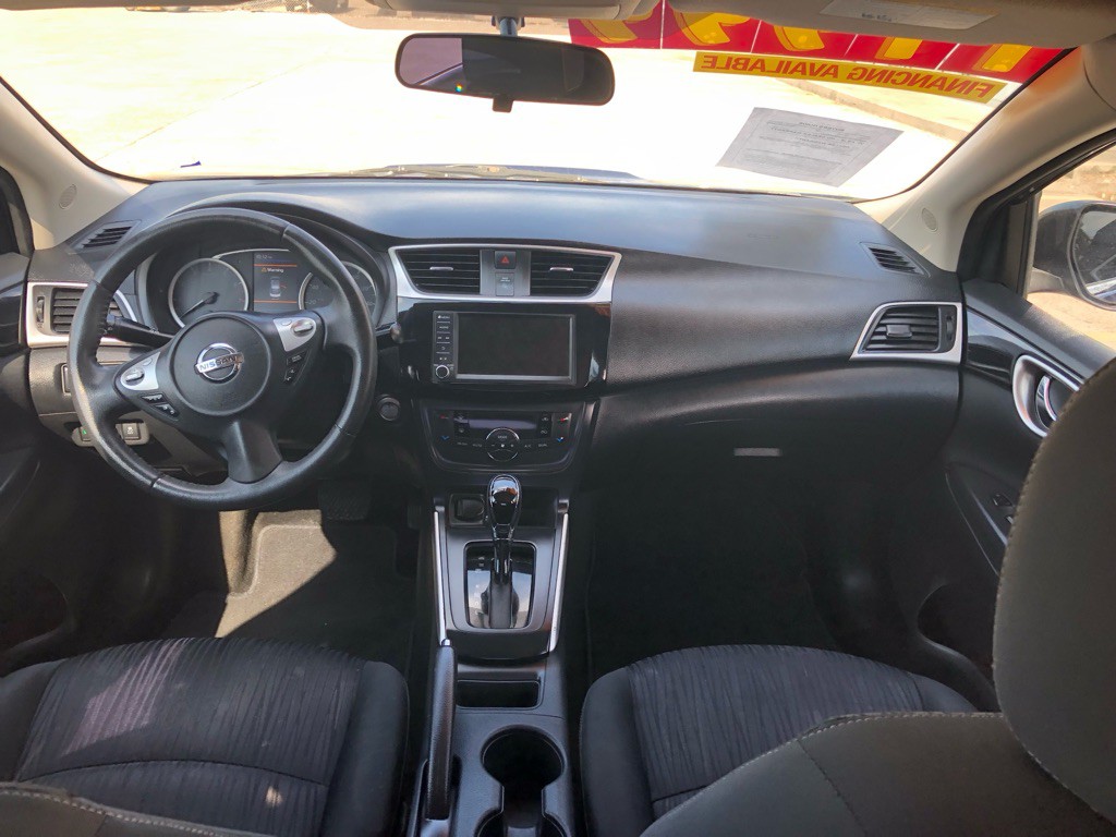 2019 Nissan Sentra Image 10