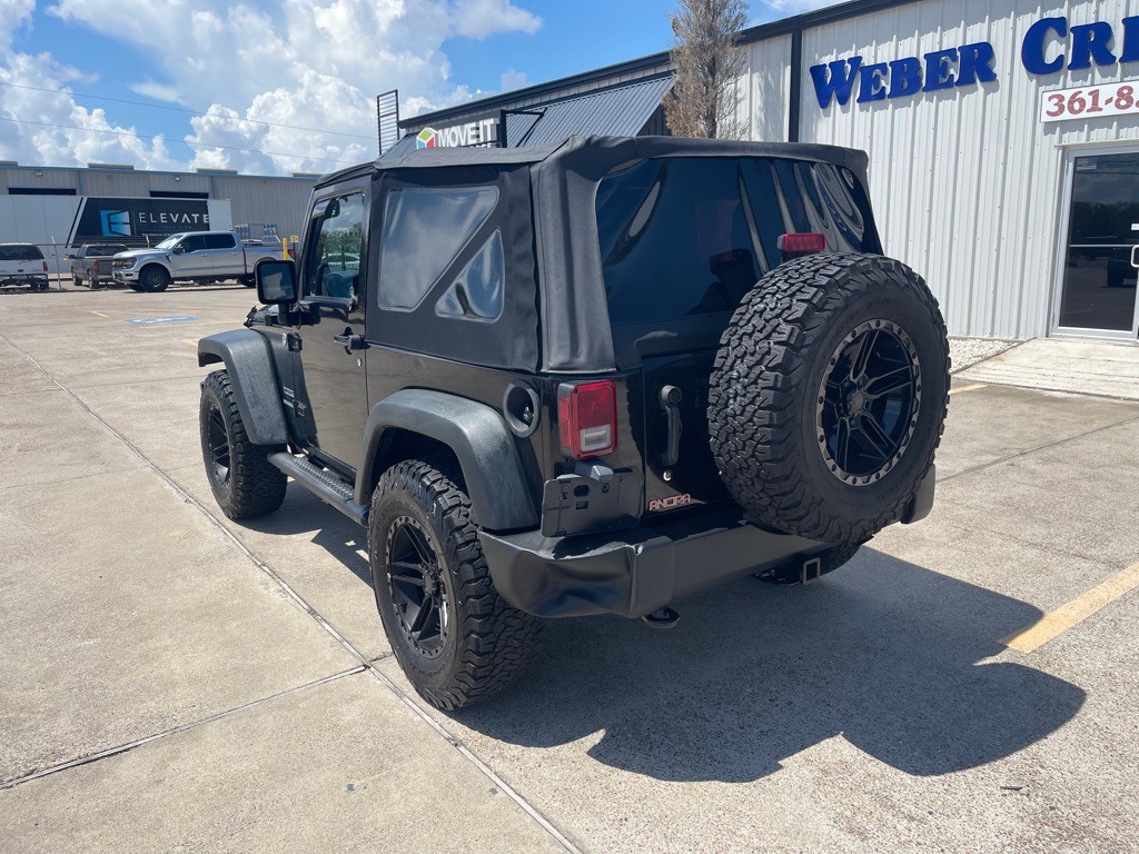 2012 Jeep Wrangler Image 3