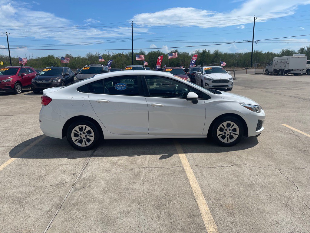 2019 Chevrolet Cruze Image 5