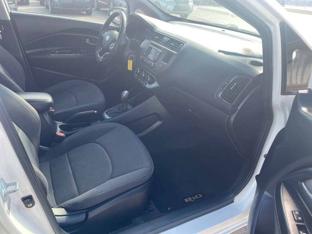 2012 Kia Rio Image 9