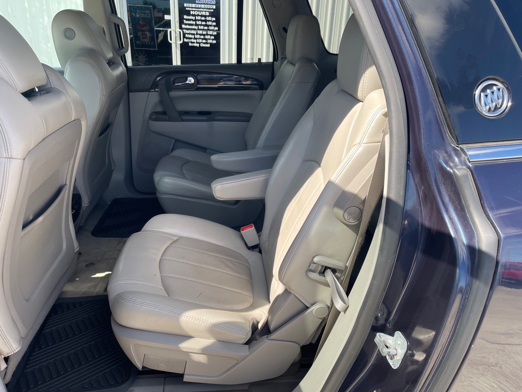 2015 Buick Enclave Image 8
