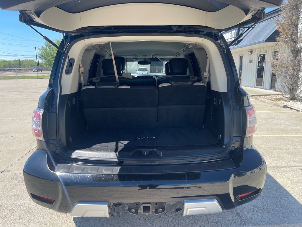 2018 Nissan Armada Image 10