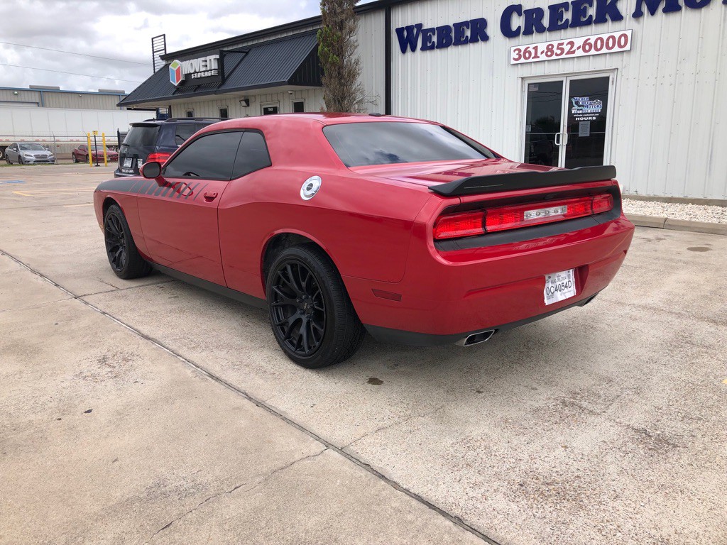 2012 Dodge Challenger Image 3