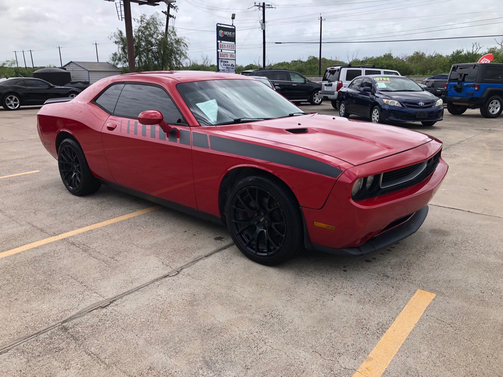 2012 Dodge Challenger Image 6