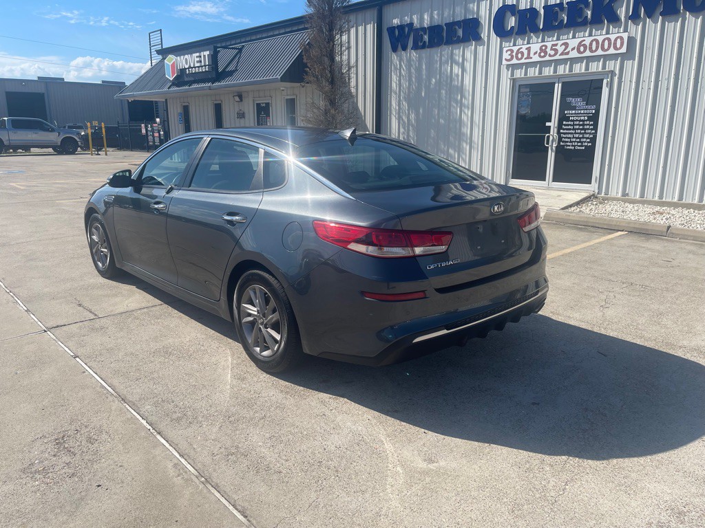 2020 Kia Optima Image 2