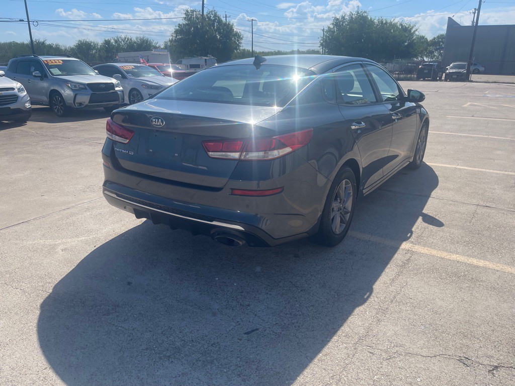 2020 Kia Optima Image 3