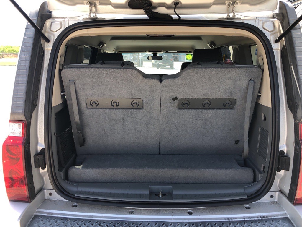 2006 Jeep Commander Image 8