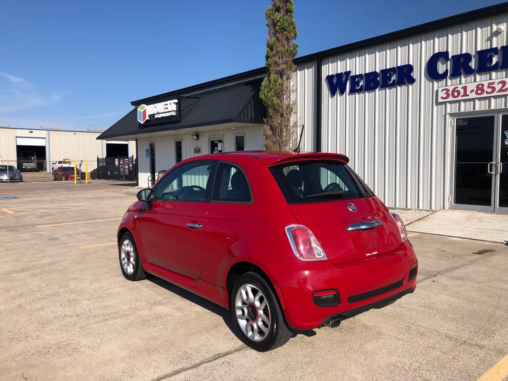 2013 FIAT 500 Image 3