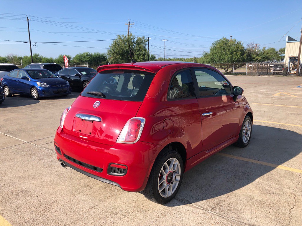 2013 FIAT 500 Image 4