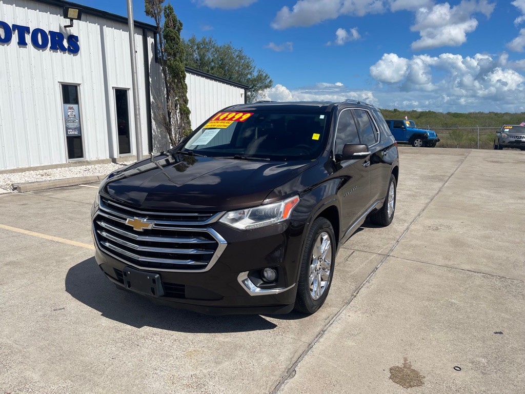 2018 Chevrolet Traverse Image 2
