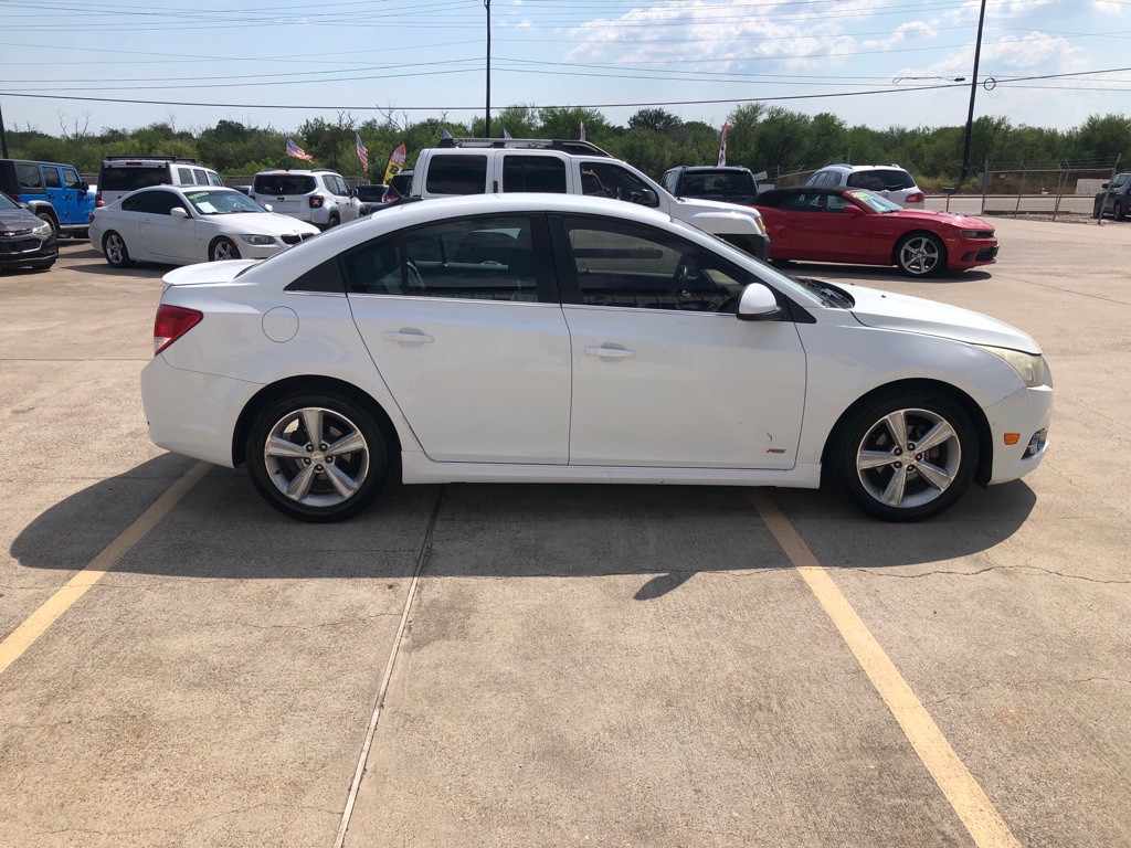 2014 Chevrolet Cruze Image 5