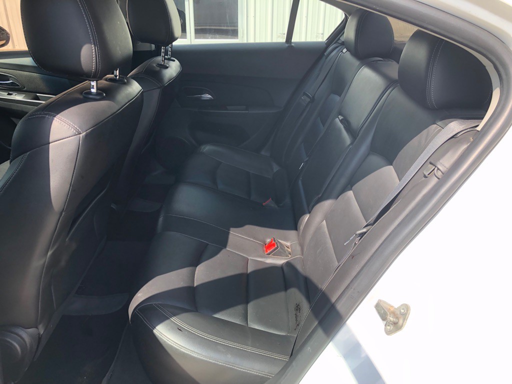 2014 Chevrolet Cruze Image 8