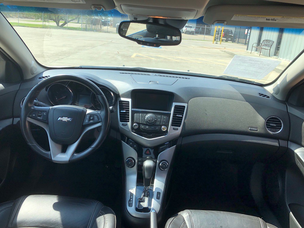2014 Chevrolet Cruze Image 11