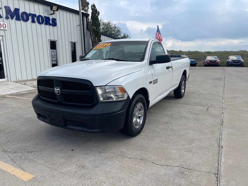 2018 RAM 1500 Image 2