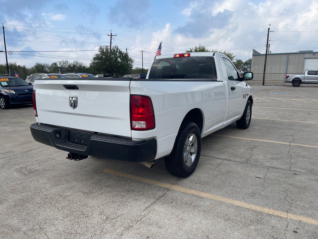 2018 RAM 1500 Image 4