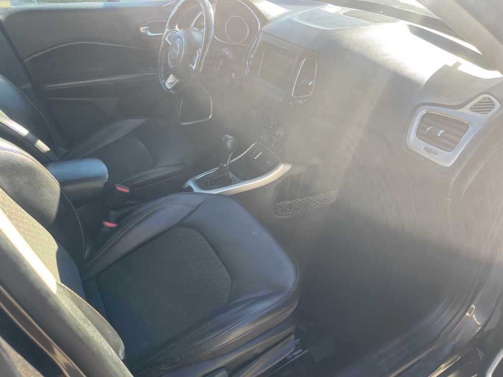 2020 Jeep Compass Image 10