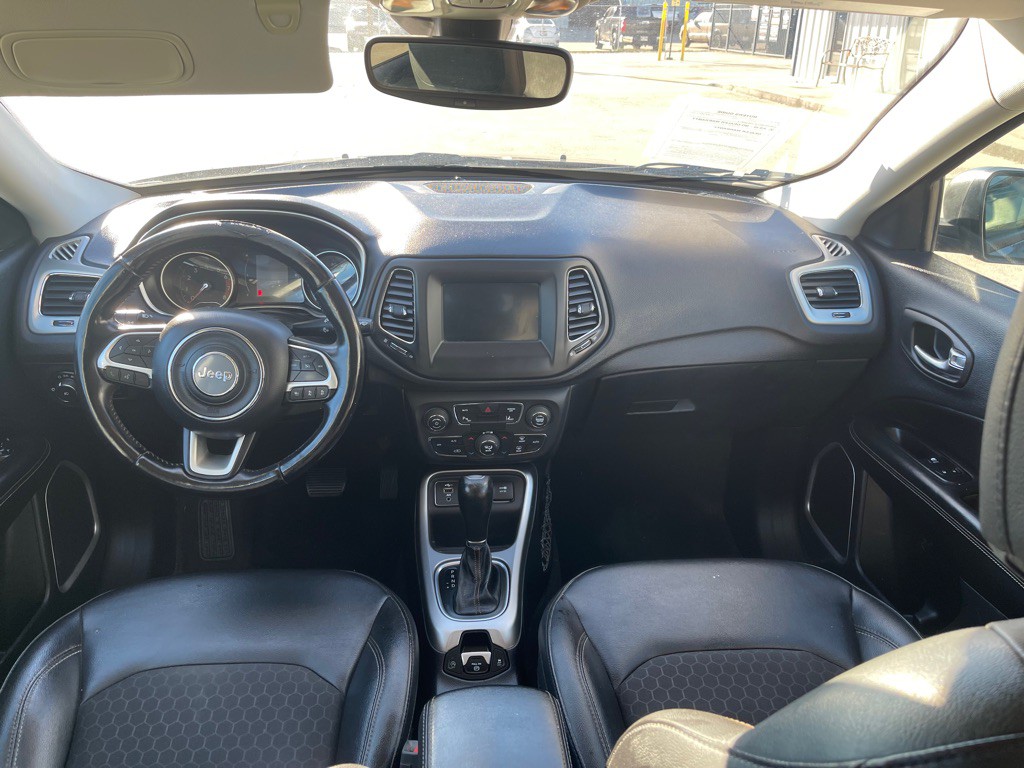 2020 Jeep Compass Image 12