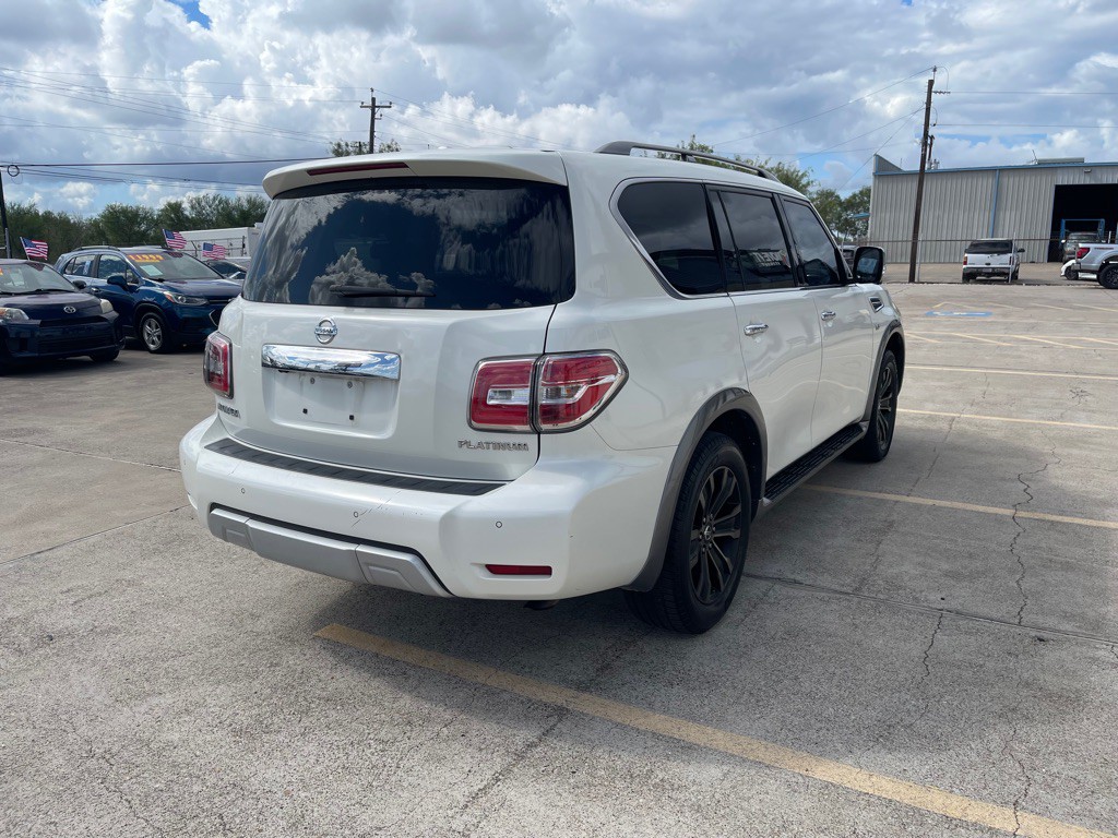 2017 Nissan Armada Image 4
