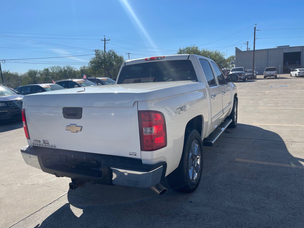 2011 Chevrolet Silverado 1500 Image 4