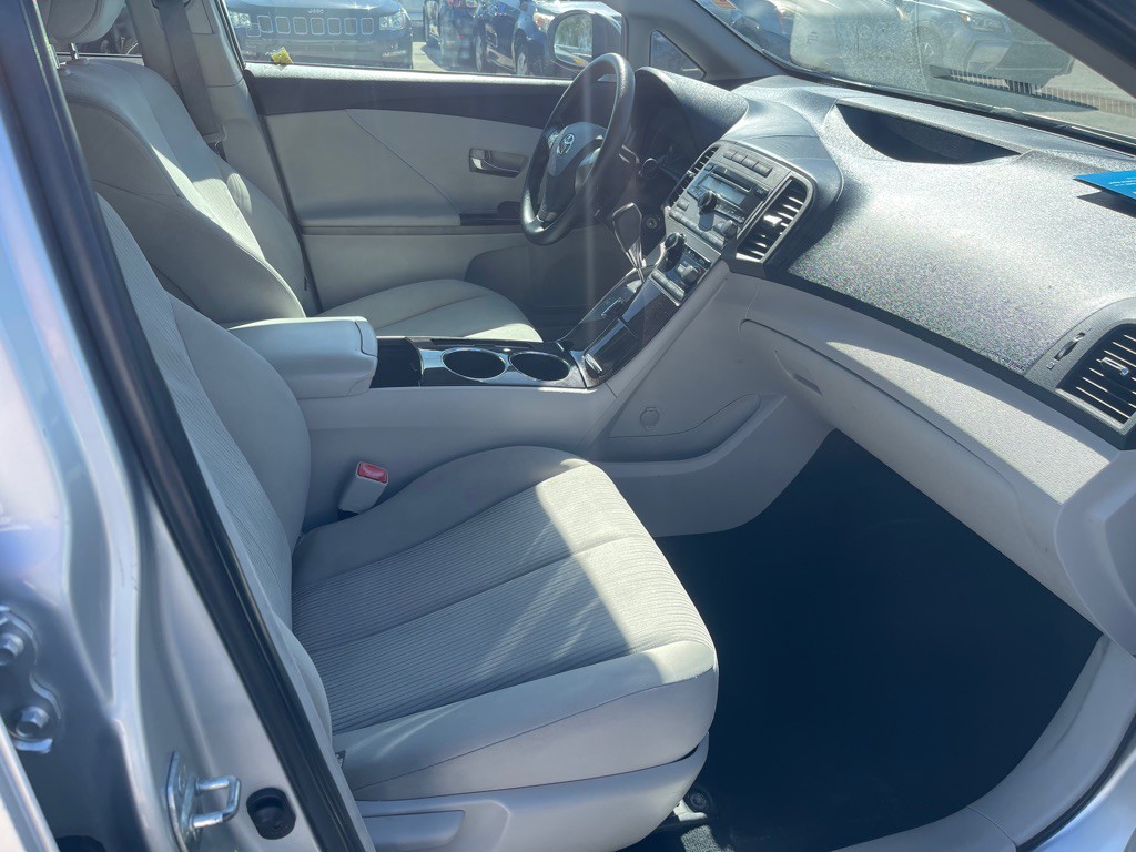 2009 Toyota Venza Image 10