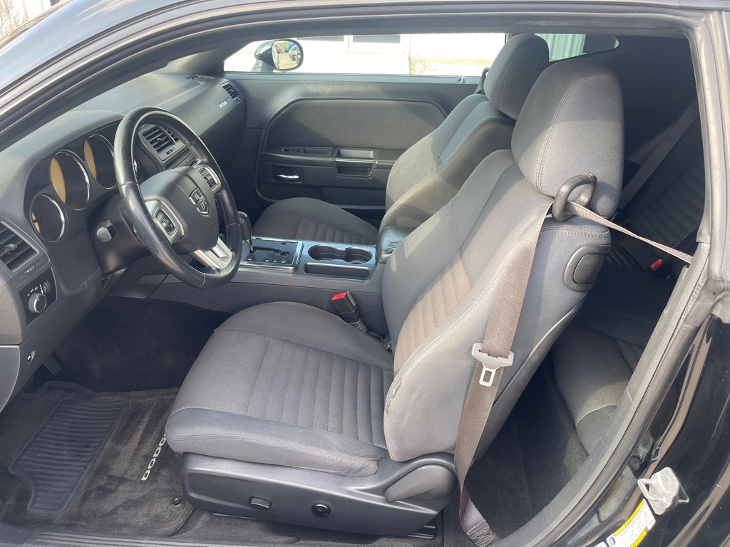 2013 Dodge Challenger Image 7