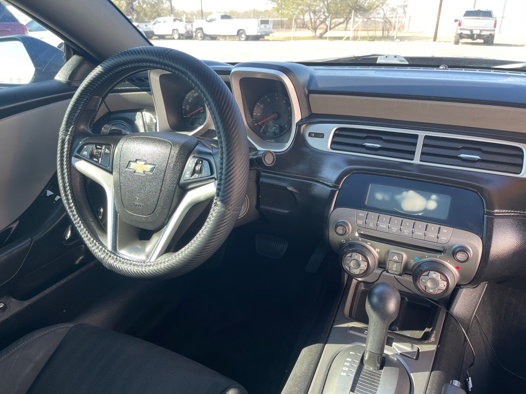 2015 Chevrolet Camaro Image 10