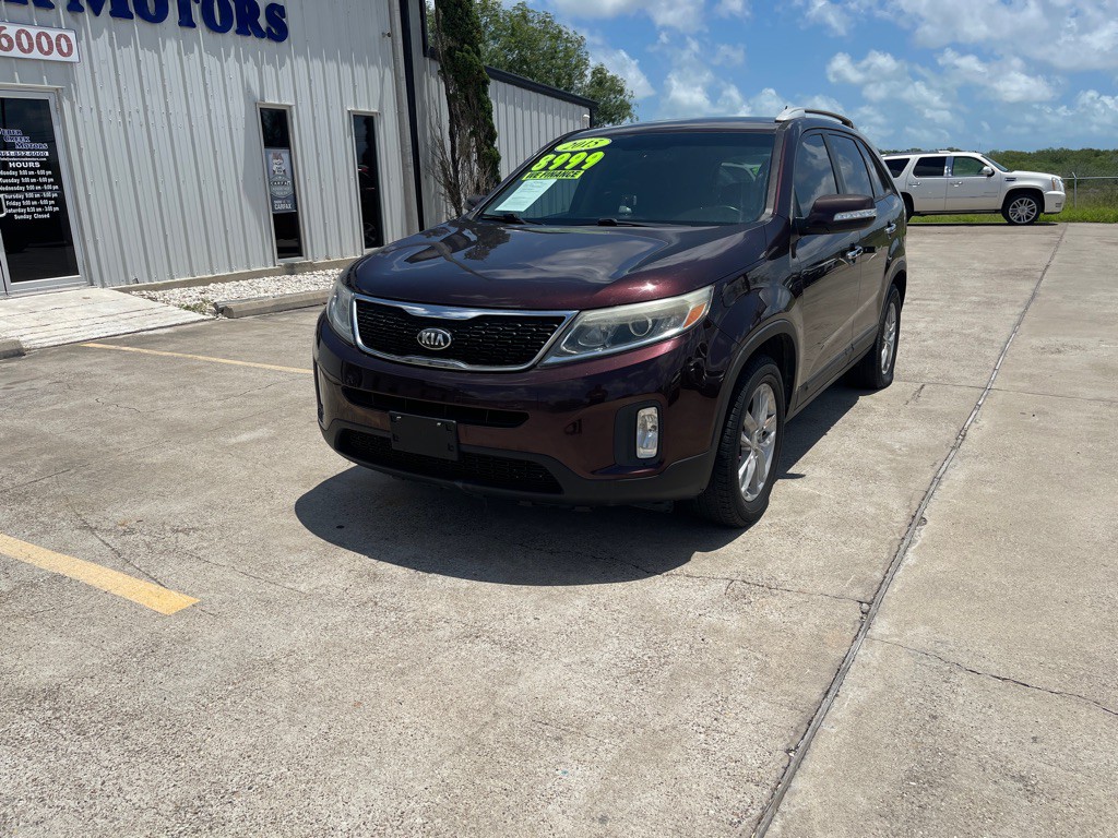 2015 Kia Sorento Image 2