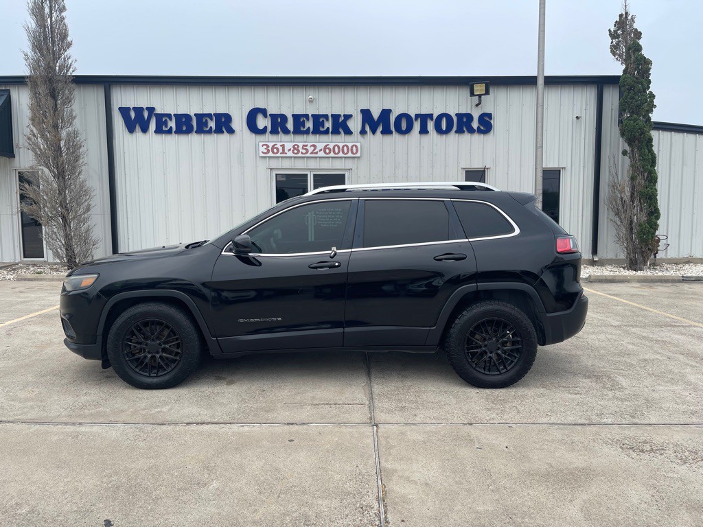 2019 Jeep Cherokee Image 1