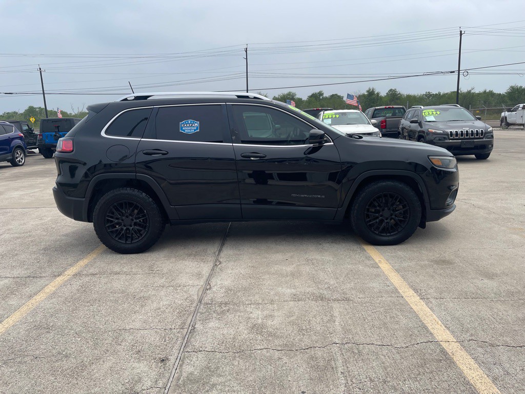 2019 Jeep Cherokee Image 5