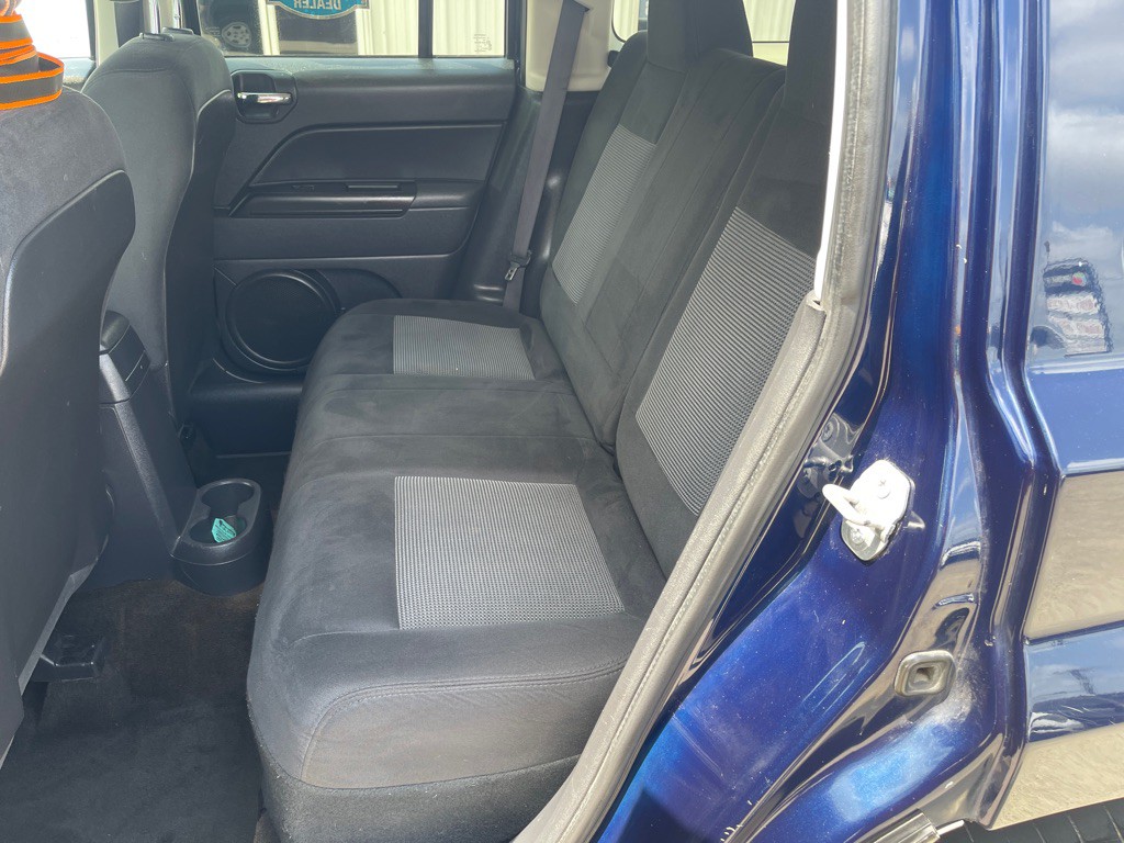 2016 Jeep Patriot Image 8
