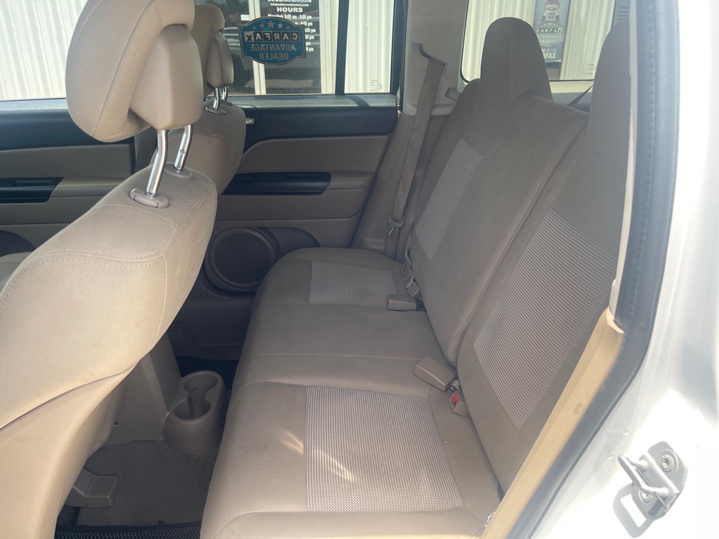 2012 Jeep Patriot Image 8