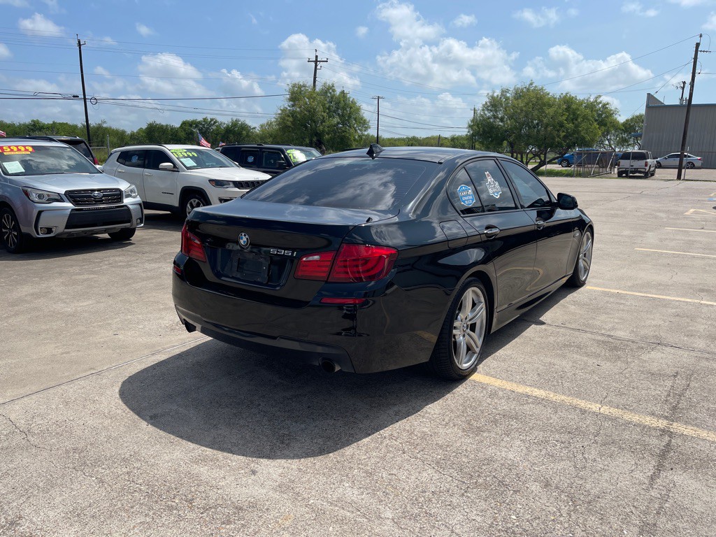 2013 BMW 5 Series Image 4