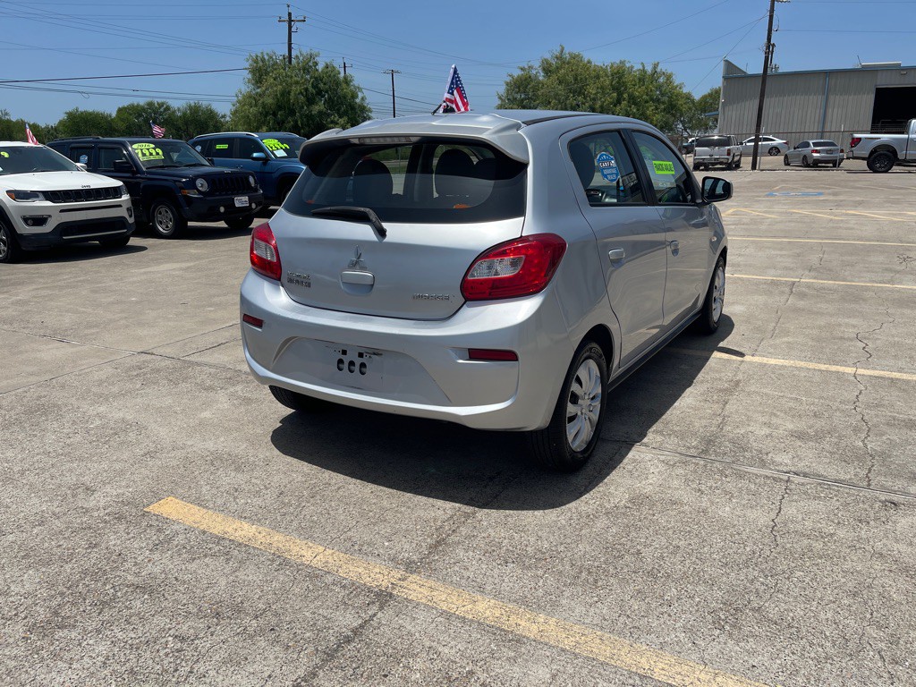 2017 Mitsubishi Mirage Image 4