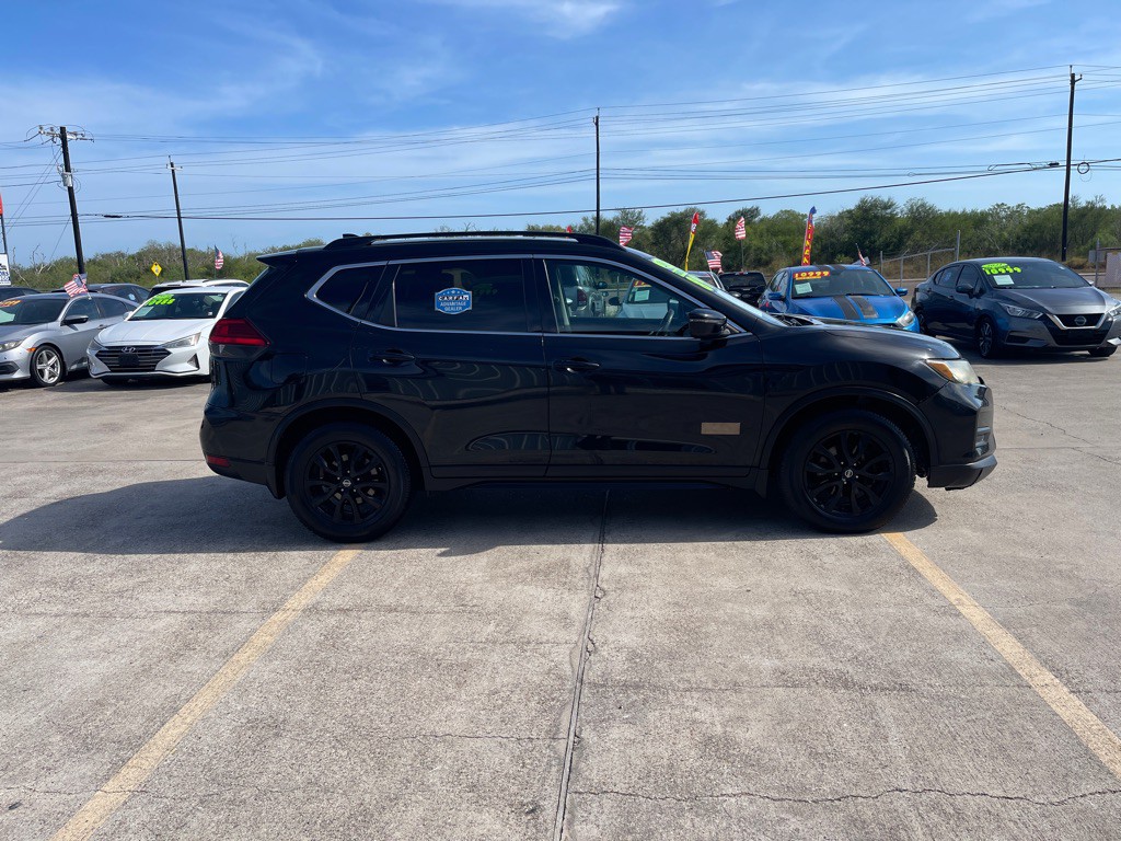 2017 Nissan Rogue Image 5