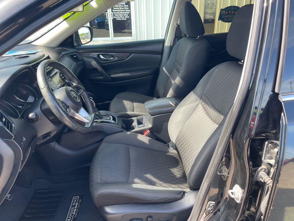 2017 Nissan Rogue Image 7