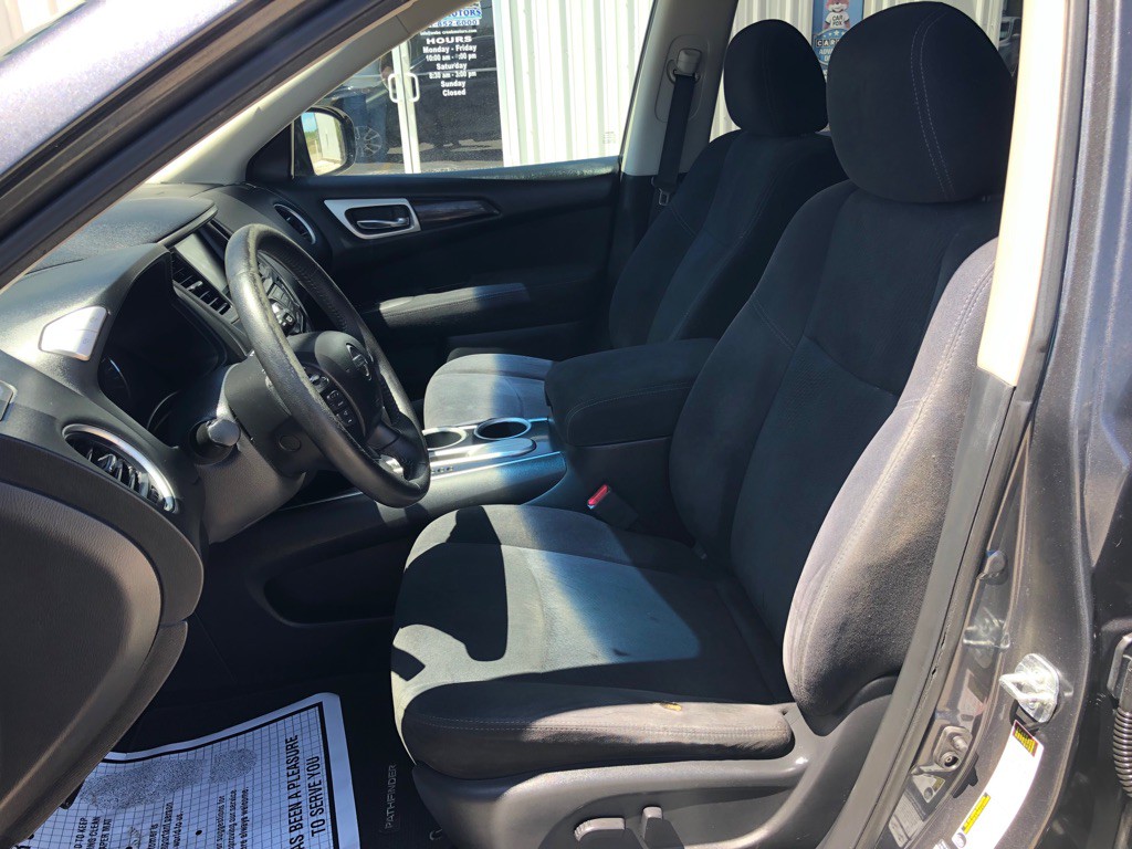 2013 Nissan Pathfinder Image 6