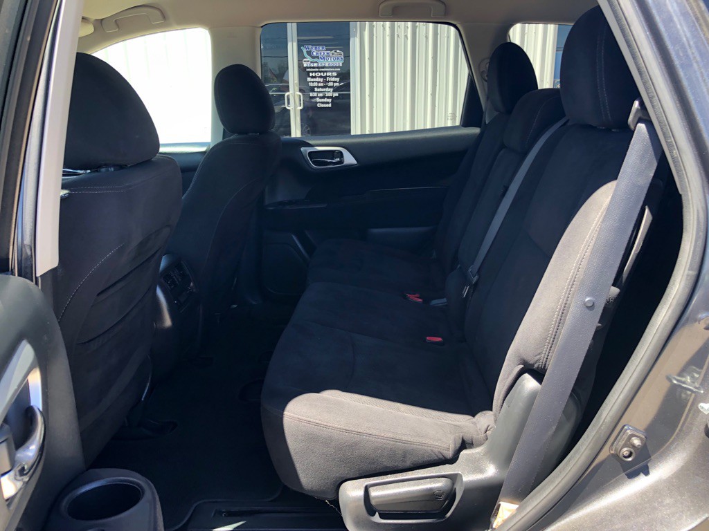 2013 Nissan Pathfinder Image 7