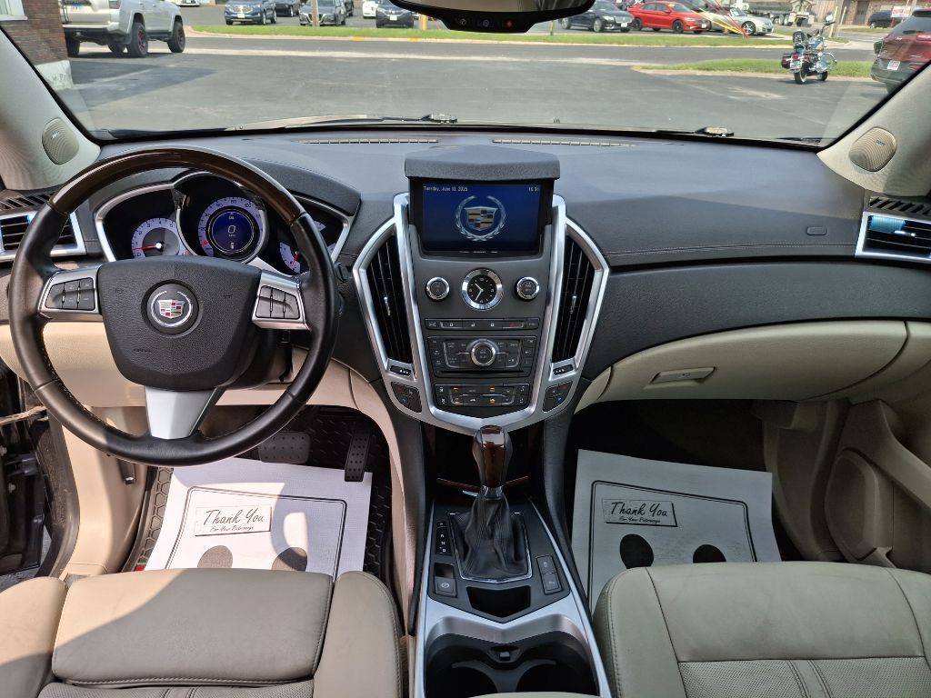 2011 Cadillac SRX Image 8
