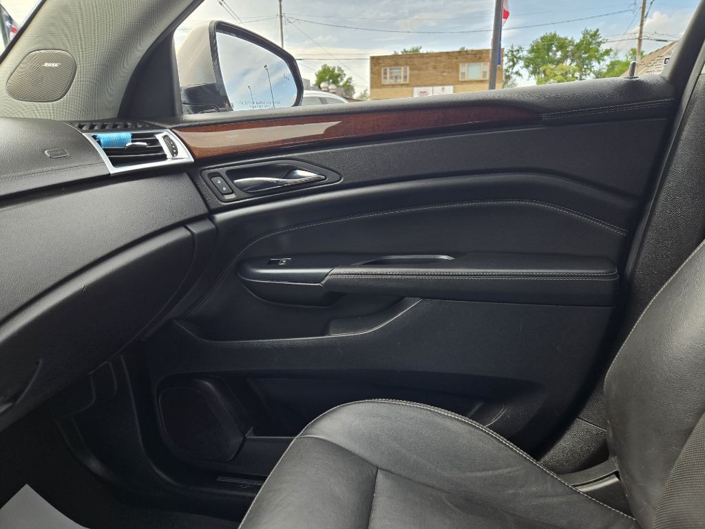 2015 Cadillac SRX Image 17