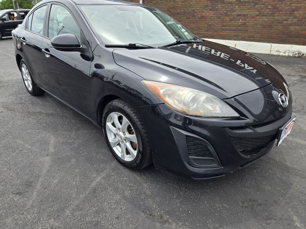 2010 Mazda Mazda3 Image 2