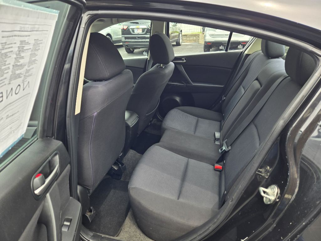 2010 Mazda Mazda3 Image 10