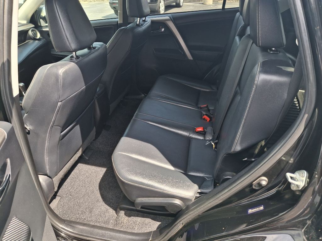 2013 Toyota Rav4 Image 9