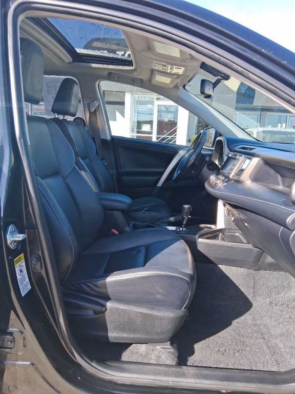 2013 Toyota Rav4 Image 9